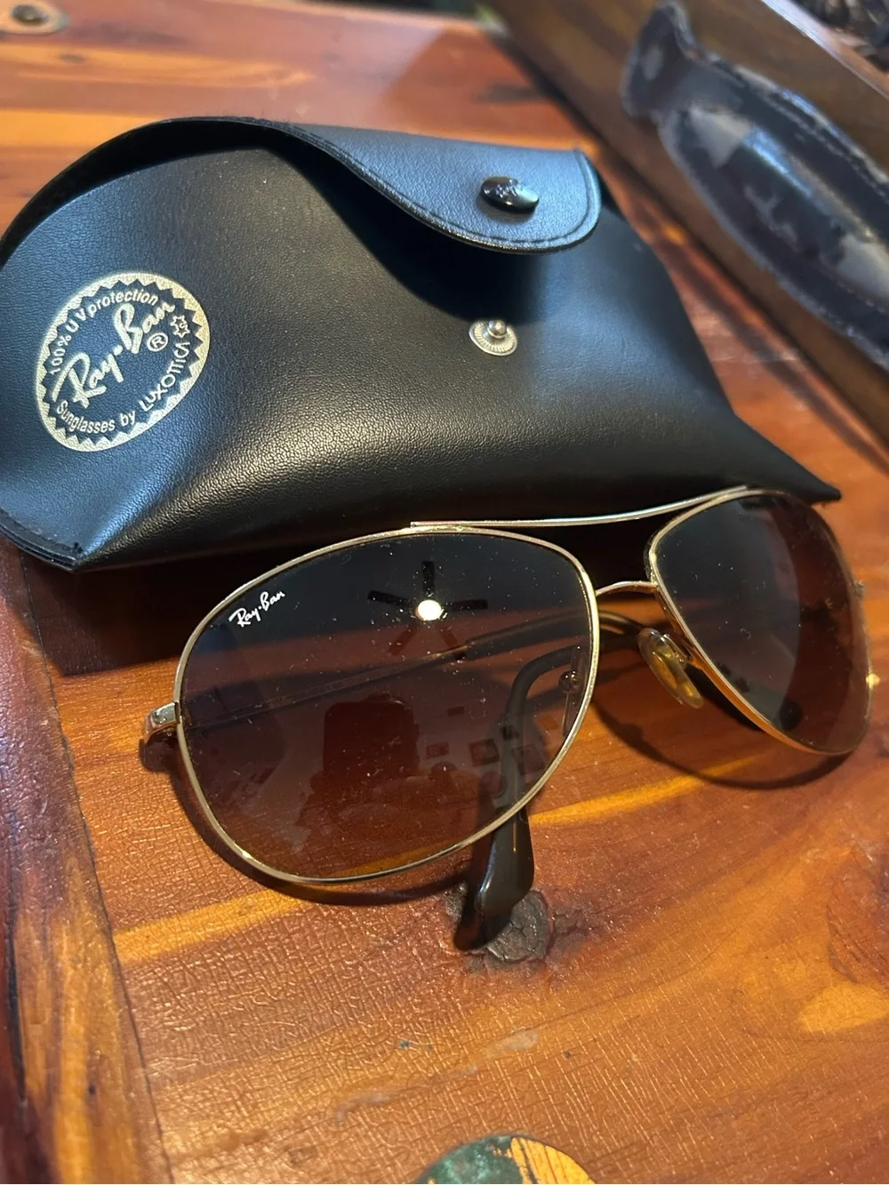 Ray-Ban Mens Aviator Sunglasses Gold Metal Frame Brown Tinted Glass Lenses